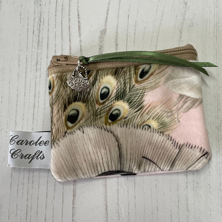 Velvet coin purse, Feathers by  Carolee Crafts  PB5 - 0004