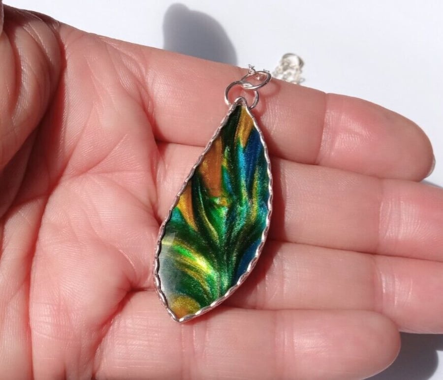 Surfite Necklace Sterling Silver Blue & Yellow Pearlescent Swirls Celtic