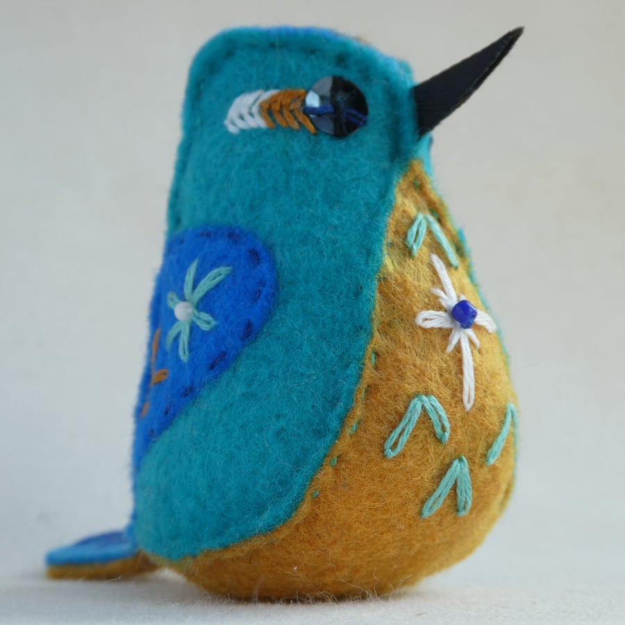 Kingfisher - decorative felt companion
