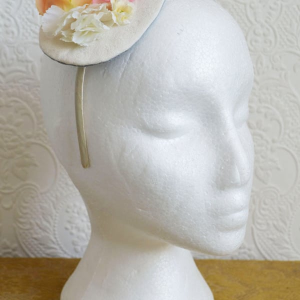 Handmade Fascinator 'Soft Pink and Peach'