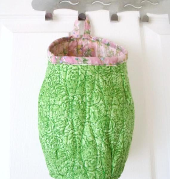 quilted door handle storage bag, storage pod, pink and green