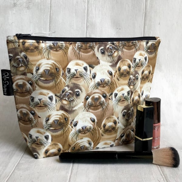 Makeup bag cotton seals 