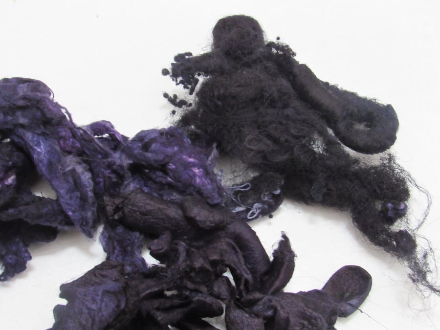Natural Dye Logwood Dark Purple Mixed Silk Fibre Texture Craft Pack