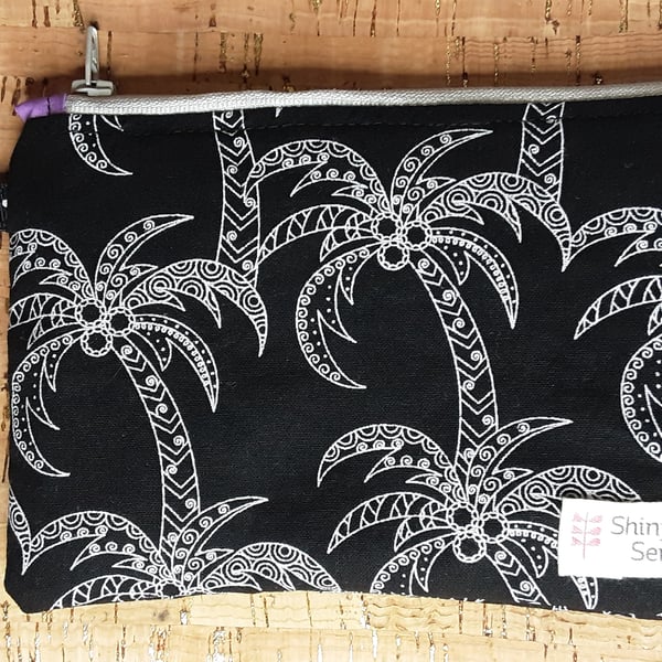 Coin Purse Black with White Palm Tree Print.