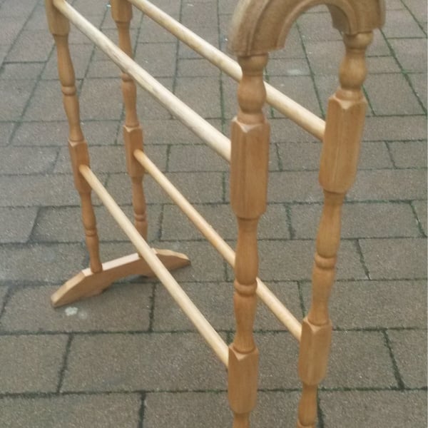 Victorian towel rail 70 x 60 x 20 cm