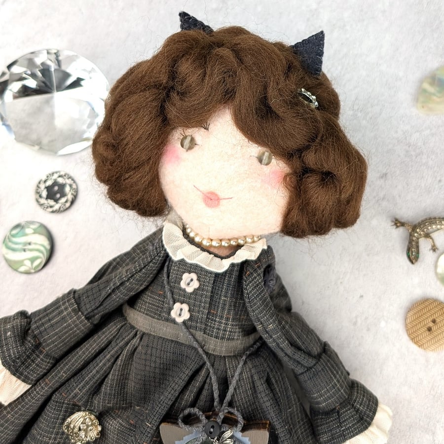 Selena Kyle, A Baby Catwoman