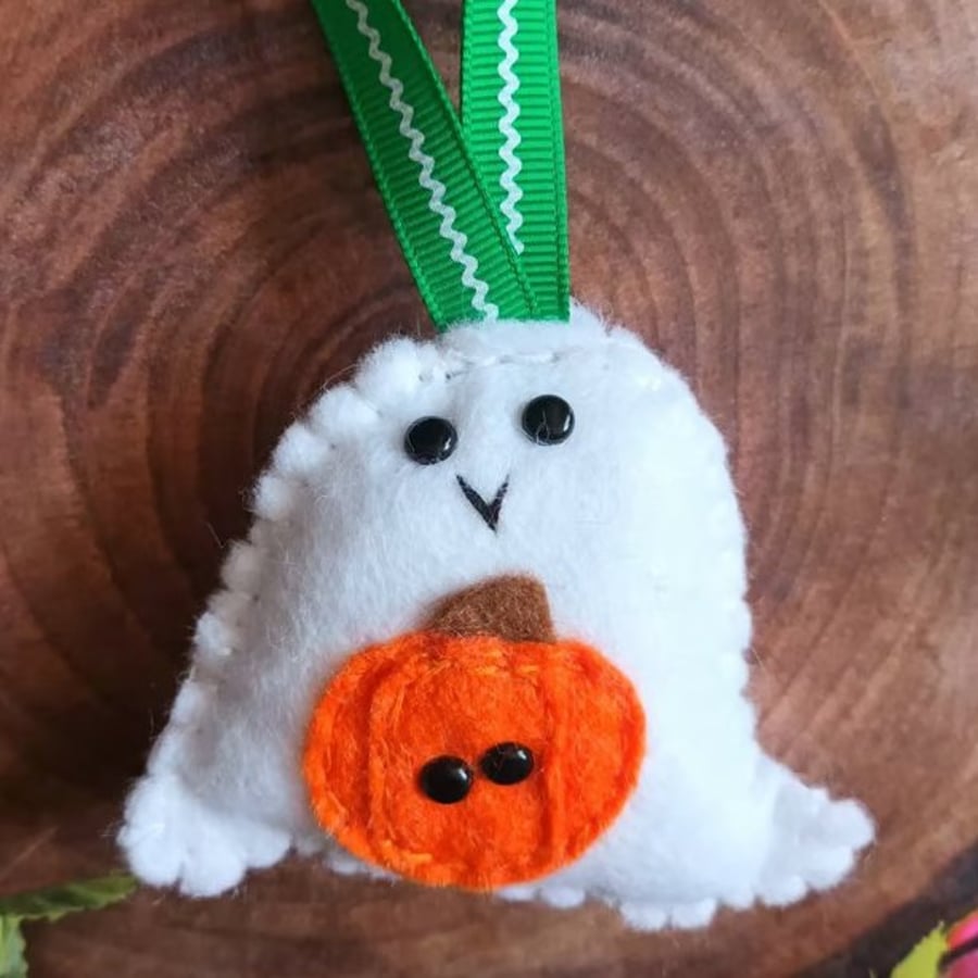 Halloween sweet 'Ghost & Pumpkin' hanging decoration hand sewn wool blend felt 