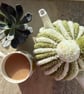 Green & cream tea cosy - Image 6