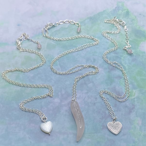 Set of 3 layered necklaces with rose quartz and mother of pearl charms