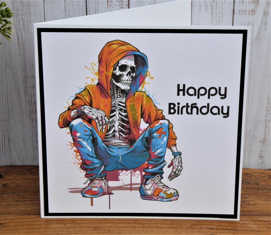 C4758   Happy Birthday Card
