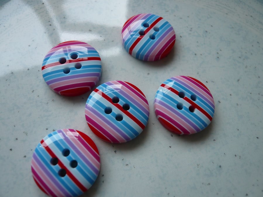 Bright Sripe Buttons