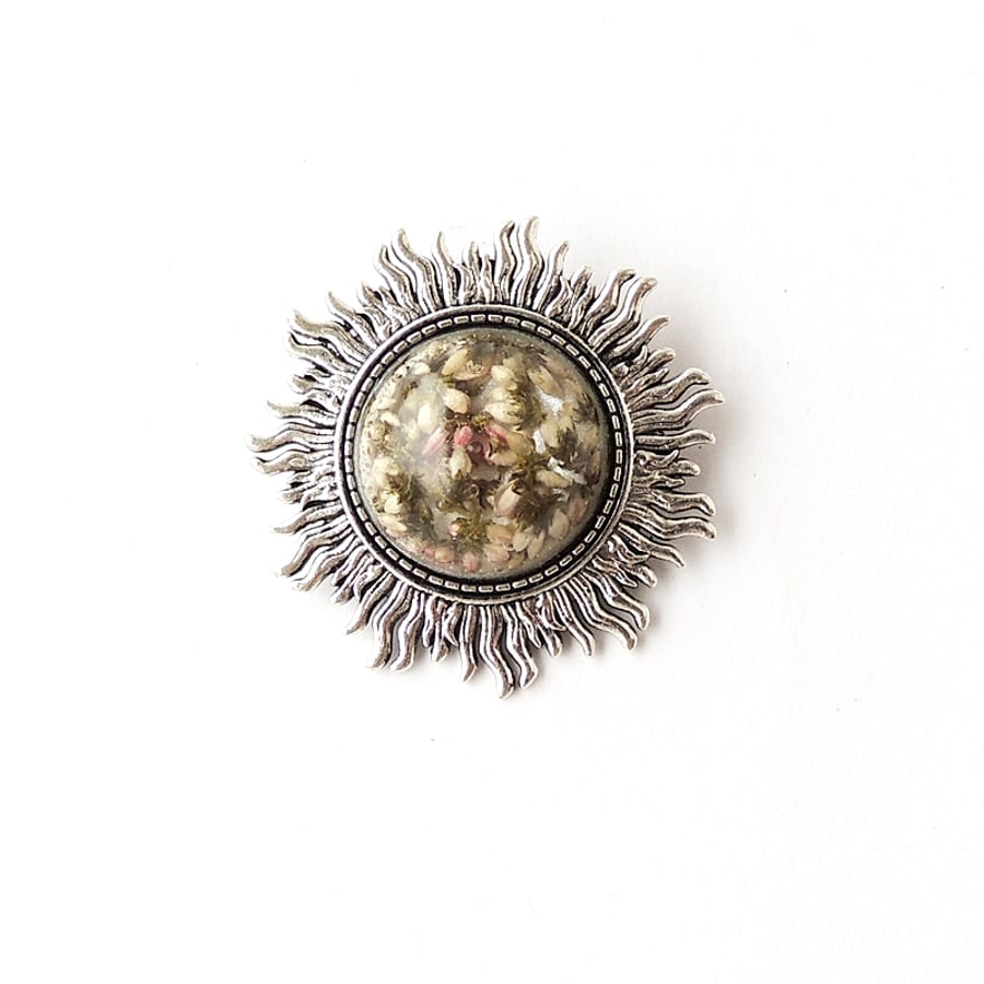 Large Flower Brooch, Silver   1558b