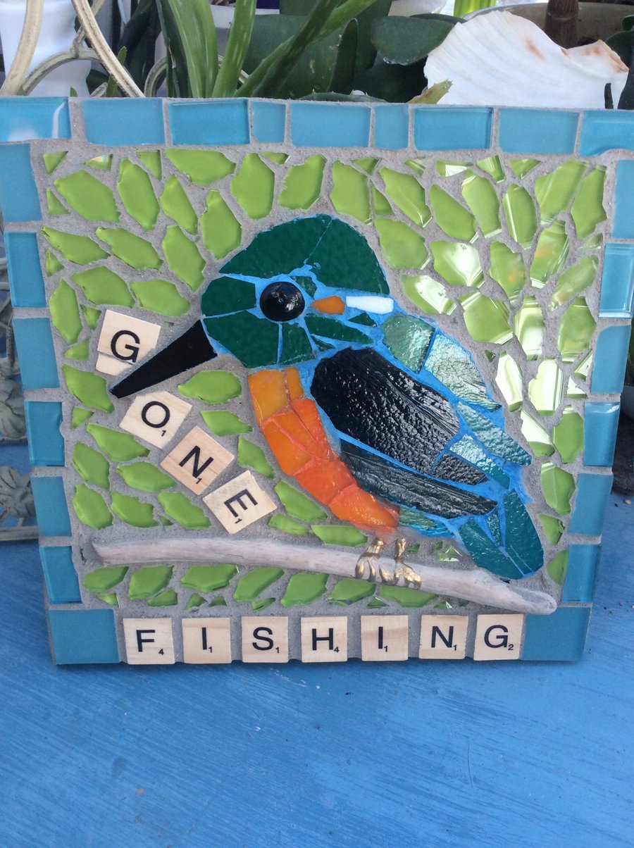 Mosaic Kingfisher sign “Gone  Fishing “