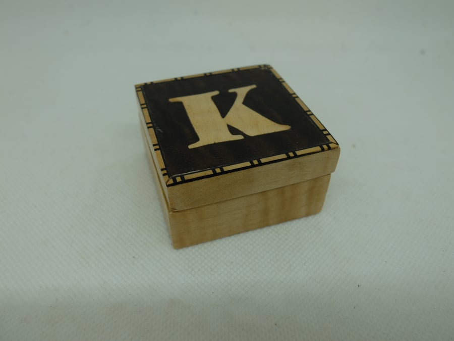 Small wooden box, hinged lid, letter K