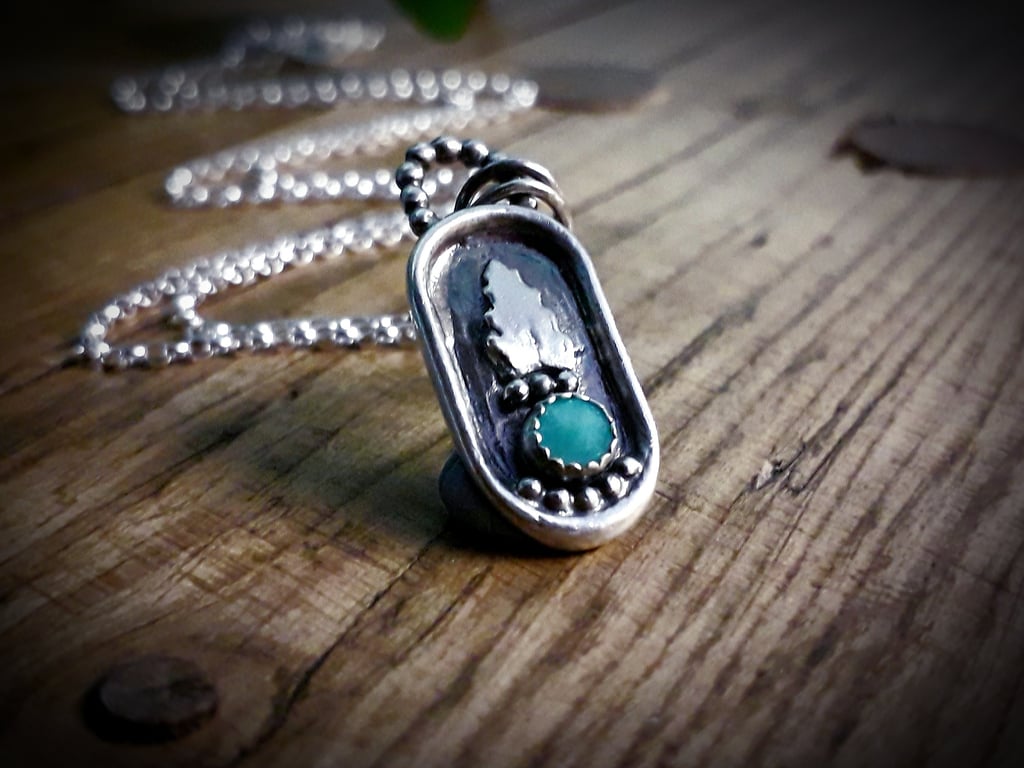 Fern Leaf Amazonite Frame Necklace