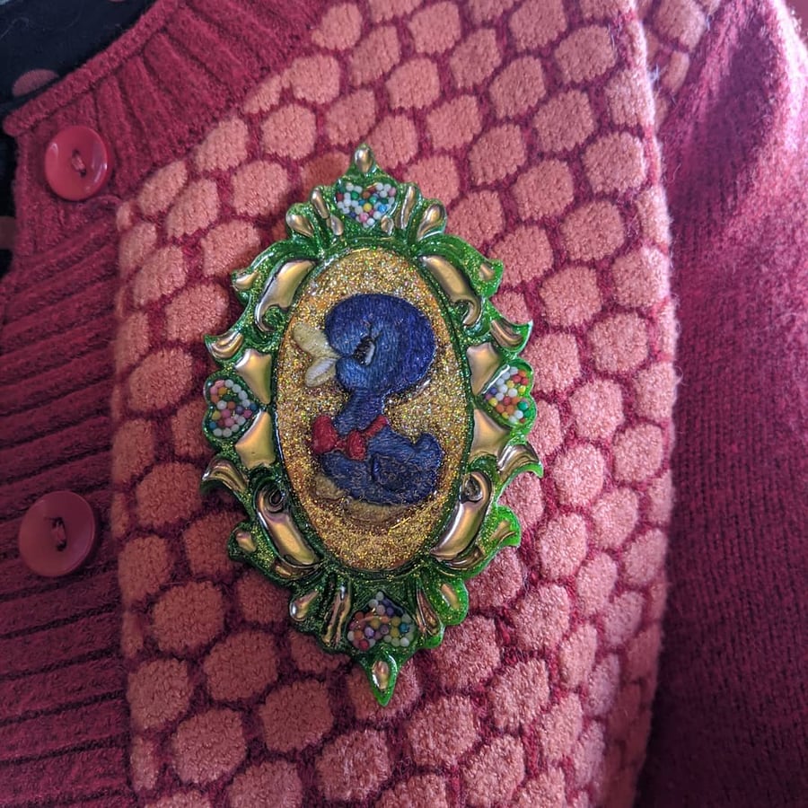 Embroidery brooch frame hotsell