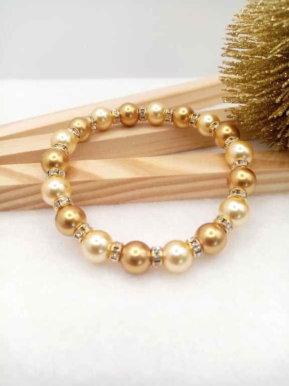 Pearl Bracelet - Christmas Bauble Inspired Pearl Bracelet - Festive Jewellery