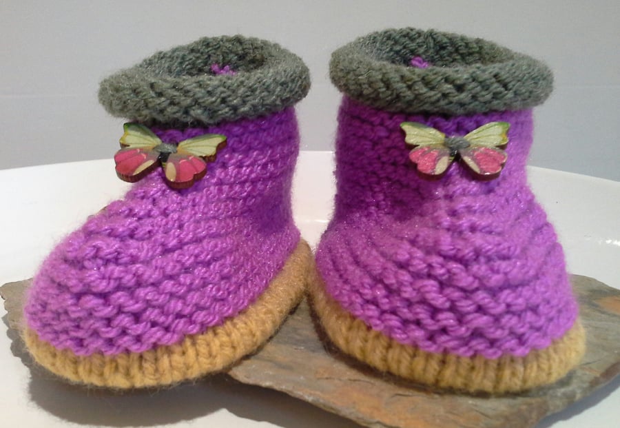 Baby Girl's Knitted Aran Cosy Booties-Slippers with wool  9-12 months size