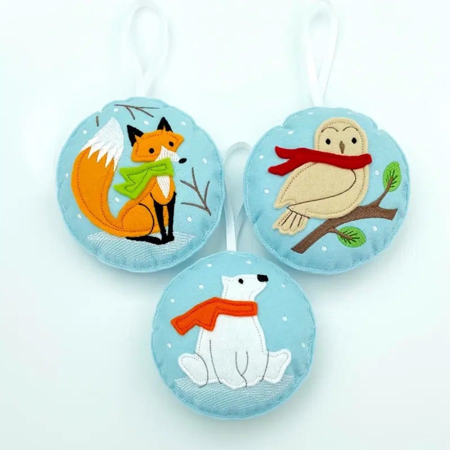 Christmas Winter Scene Hanging Decoration Personalised Gift
