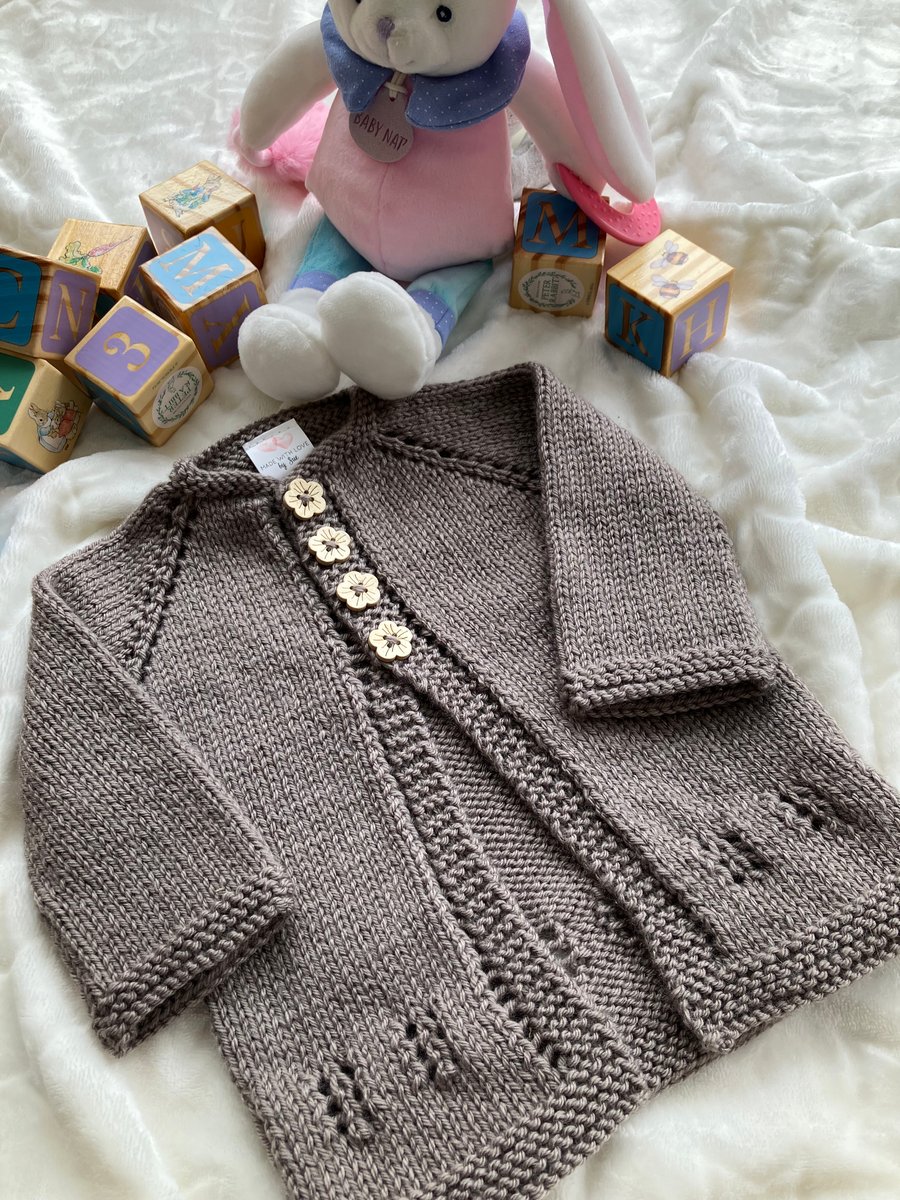Hand knitted ‘Eva’ Baby Girl’s Cardigan (3-6 months)