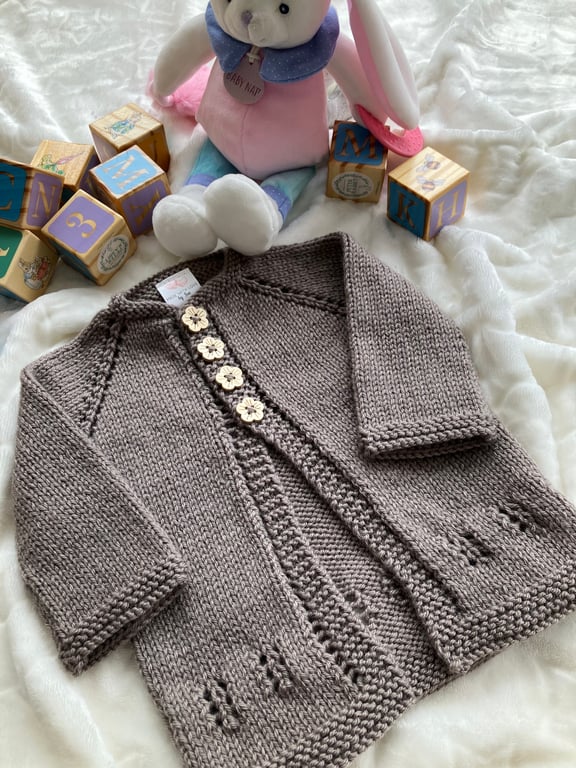 Hand knitted ‘Eva’ Baby Girl’s Cardigan (3-6 months)
