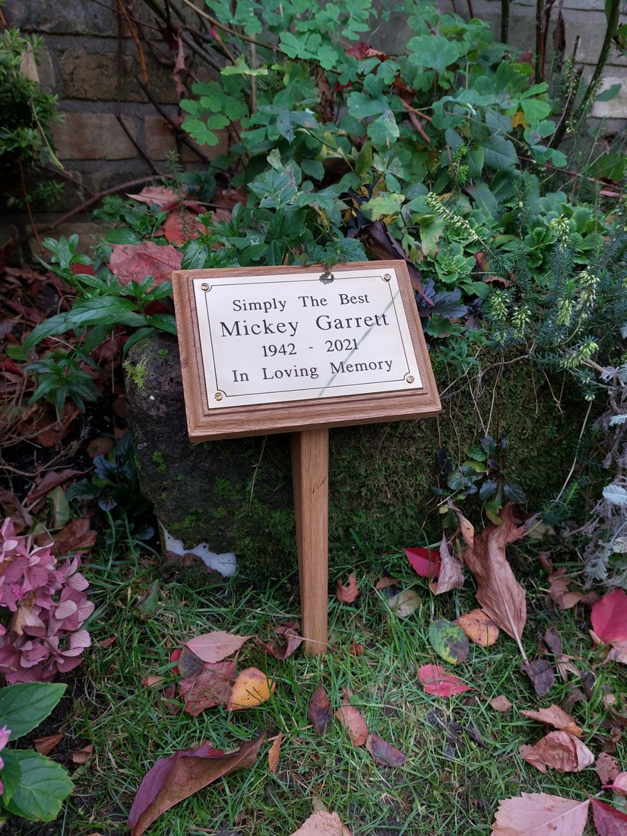 Engraved Polished Brass Memorial Plaque with Oa... - Folksy