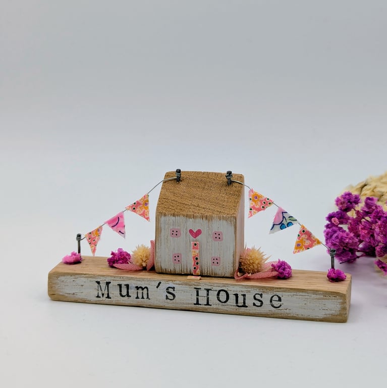 Mum's House - Handmade Tiny Oak Cottage Home Decor 