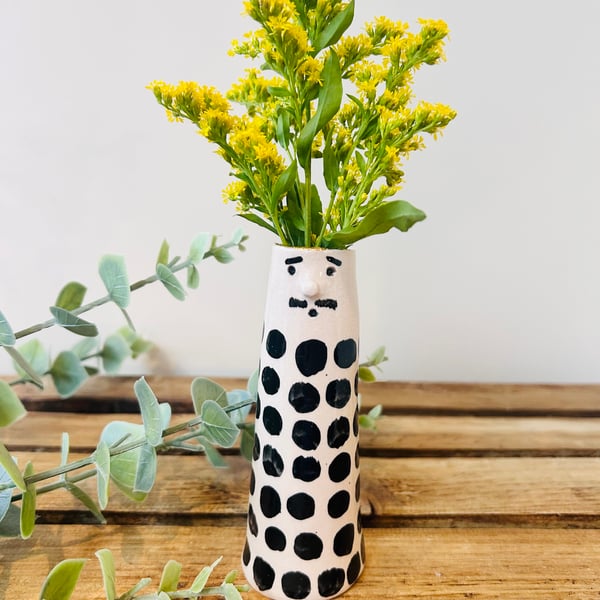 Small People Vase 
