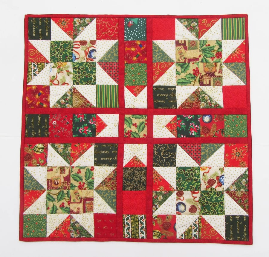 Square Christmas Star Table Topper