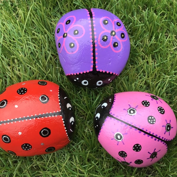 Hand Painted Pebbles Stones Ladybirds Bugs Mother’s Day Gift Garden Set of 3