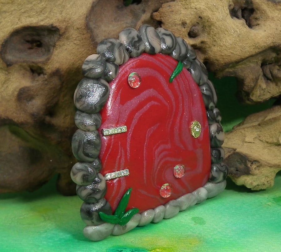 Wallmounted Red Gnome Portal 3" with raindrops OOAK Sculpt Fairy Door