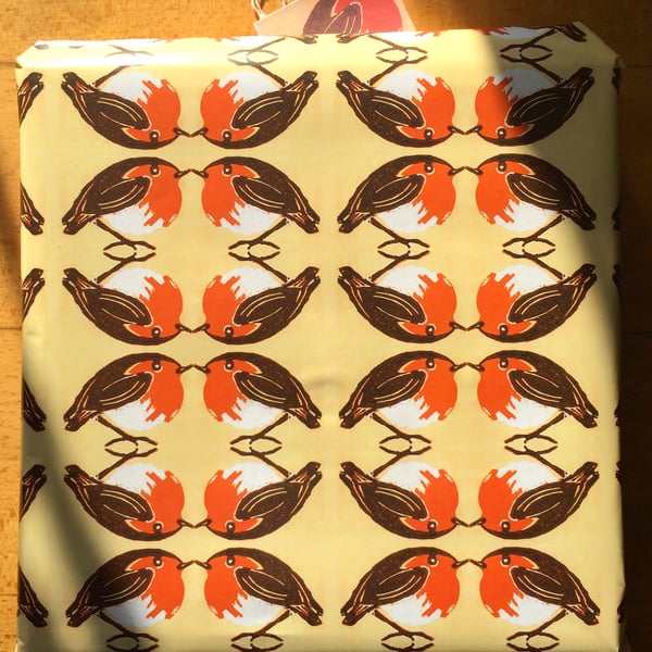 Christmas Robin Gift Wrap 