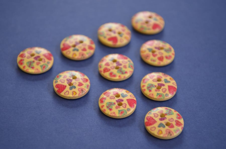 15mm Wooden Red Pink Blue Heart Buttons Natural Wood 10pk (SNH2)