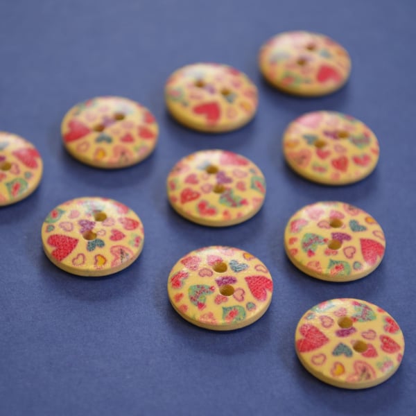 15mm Wooden Red Pink Blue Heart Buttons Natural Wood 10pk (SNH2)