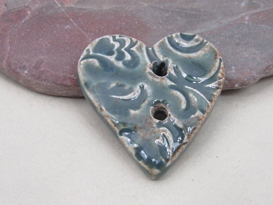 Medium Green Sedge Brocade Texture Heart Shaped Ceramic Button