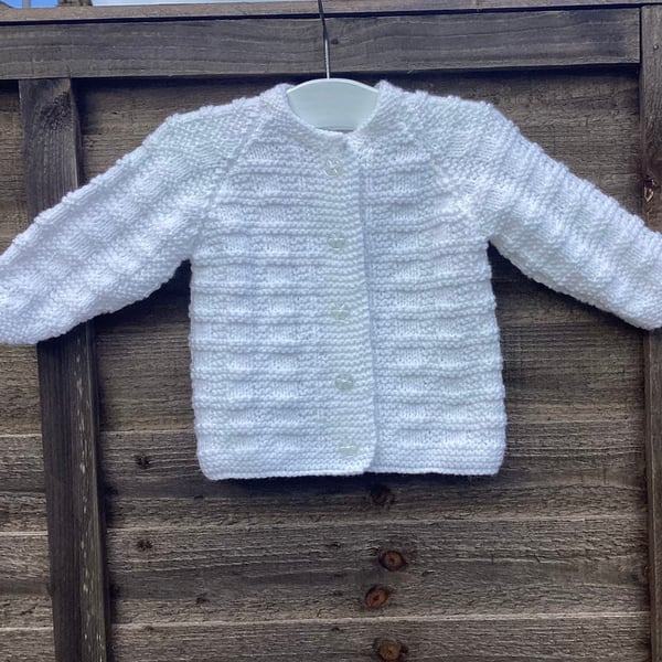Baby cardigan white 6-9 months 