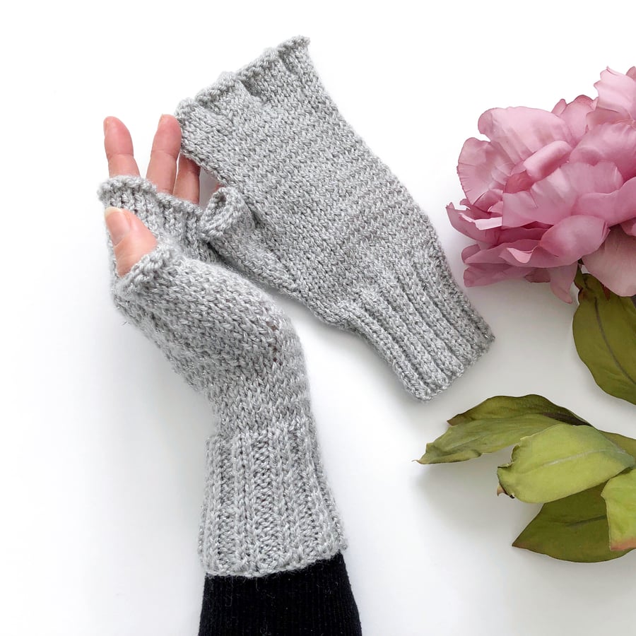Fingerless gloves - light grey wrist warmers SALE 