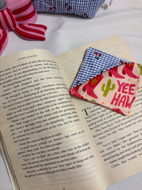 Patchwork Corner Bookmark