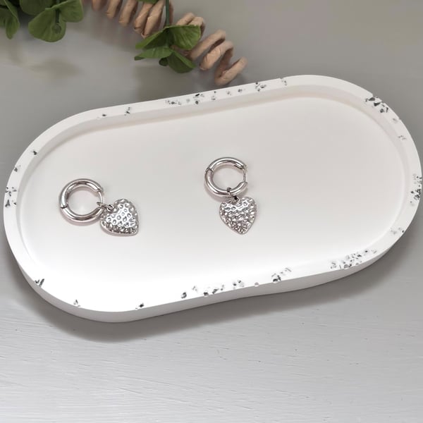 White Oval Tray with Black Glass Chip Accents - Eco Friendly Clay