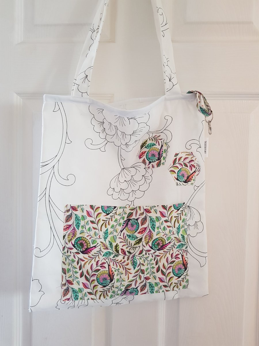 Snail tote bag with key clip 