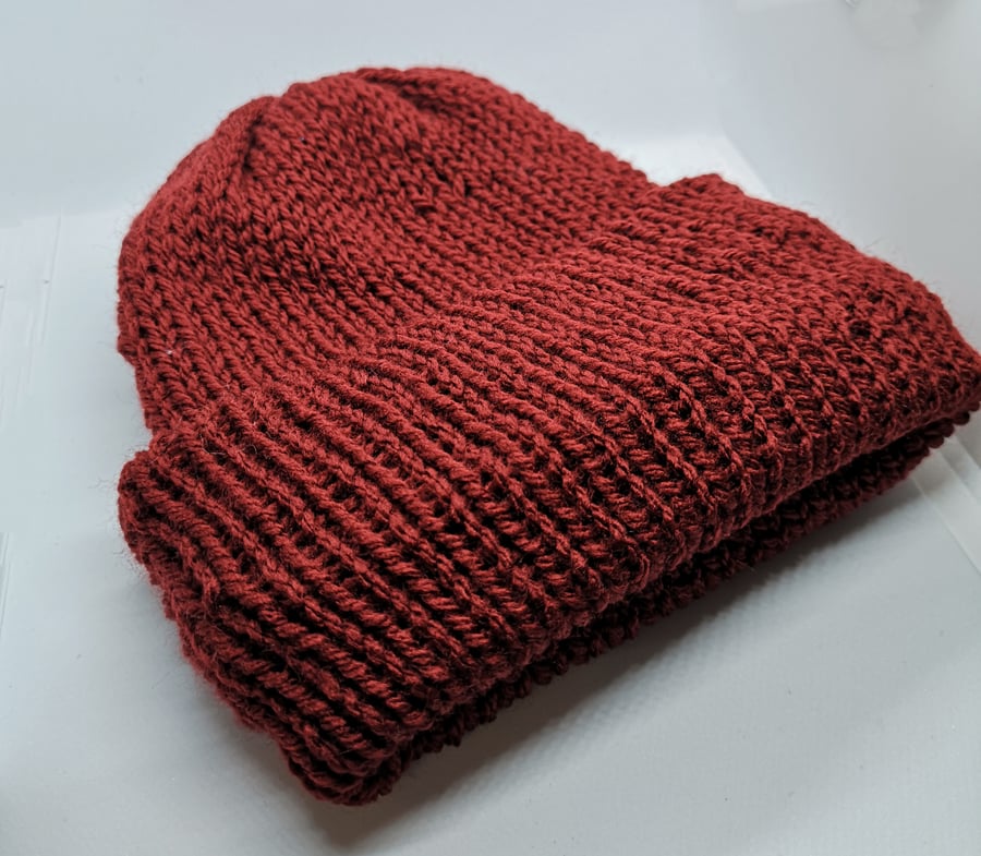 Handknitted burgundy hat