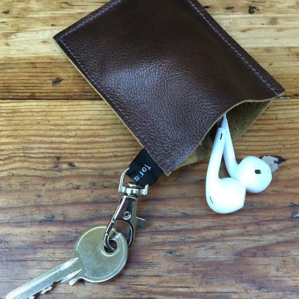 Brown leather card holder and key clip, keyring, travel card holder