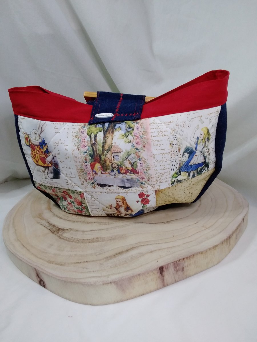 HALF MOON " ALICE" BAG WITH WOODEN HANDLES