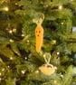 Crochet mince pie and carrot decoration set.  - Image 4
