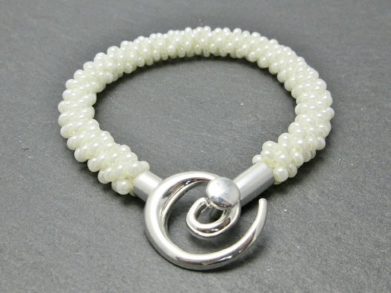 Pearly White Braided & Woven Kumihimo Seed Bead Fashion Bracelet 