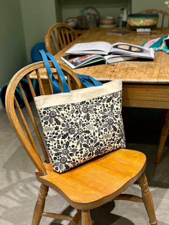 Tote bag, work bag, market bag, day bag - flower burst