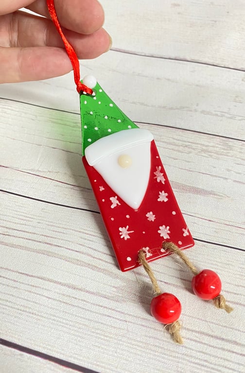 Fused glass Christmas gonk 
