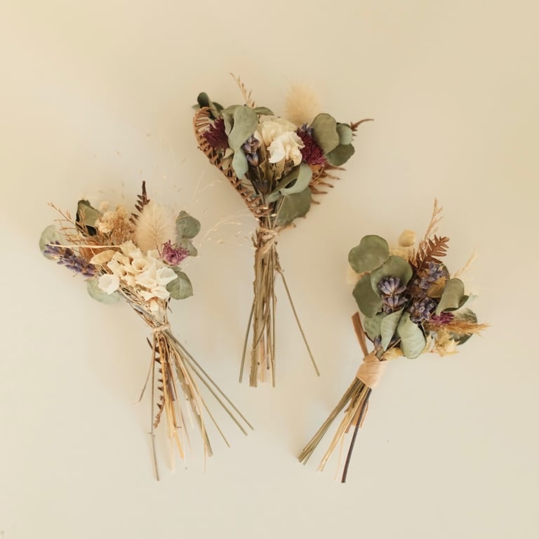 3x Mini Dried Flower Posies