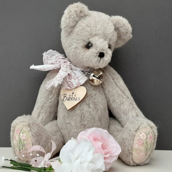 Artist Teddy bear, one a kind collectable heirloom bear,handmade by Bearlescent 