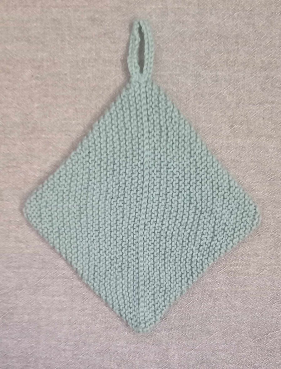 Hand knitted 100% cotton hot pot holder in green